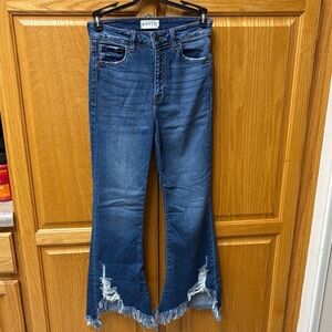 Cello ladies destroyed bell bottom jeans size 1 new without tags